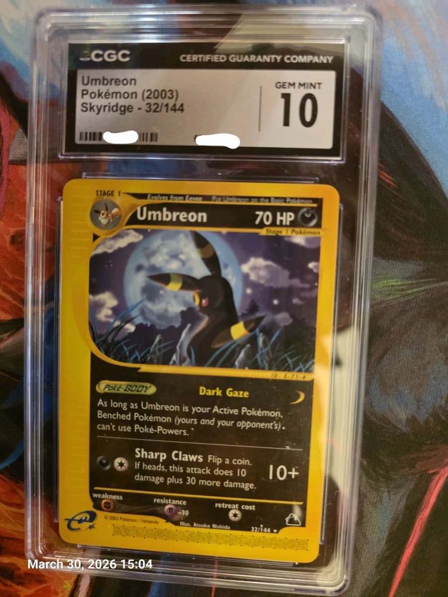 Pokemon Umbreon Skyridge NON Holo Rare #32 CGC 10 Gem Mint