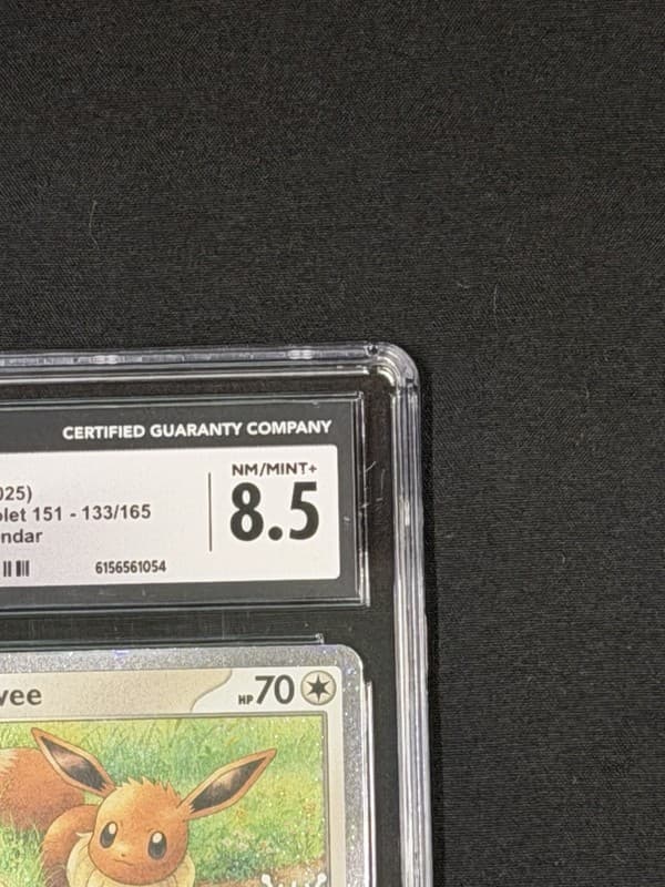 CGC 8.5 Eevee 133/165 2025 Pokemon TCG SV 151 Holo Holiday Calendar ENG 3