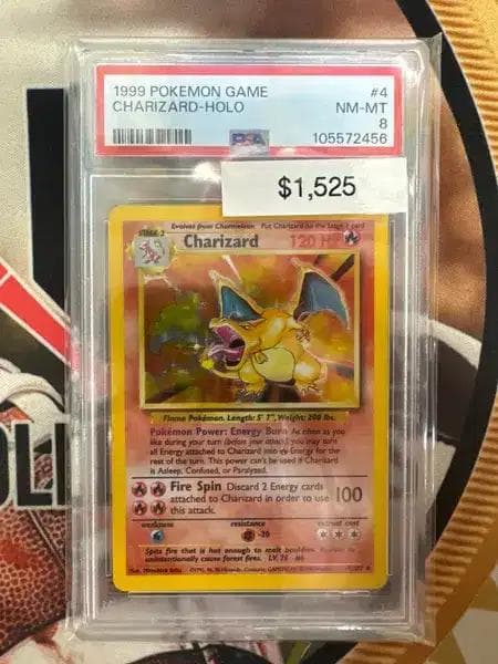 Pokémon Charizard Holo Base Set 4/102 PSA 8